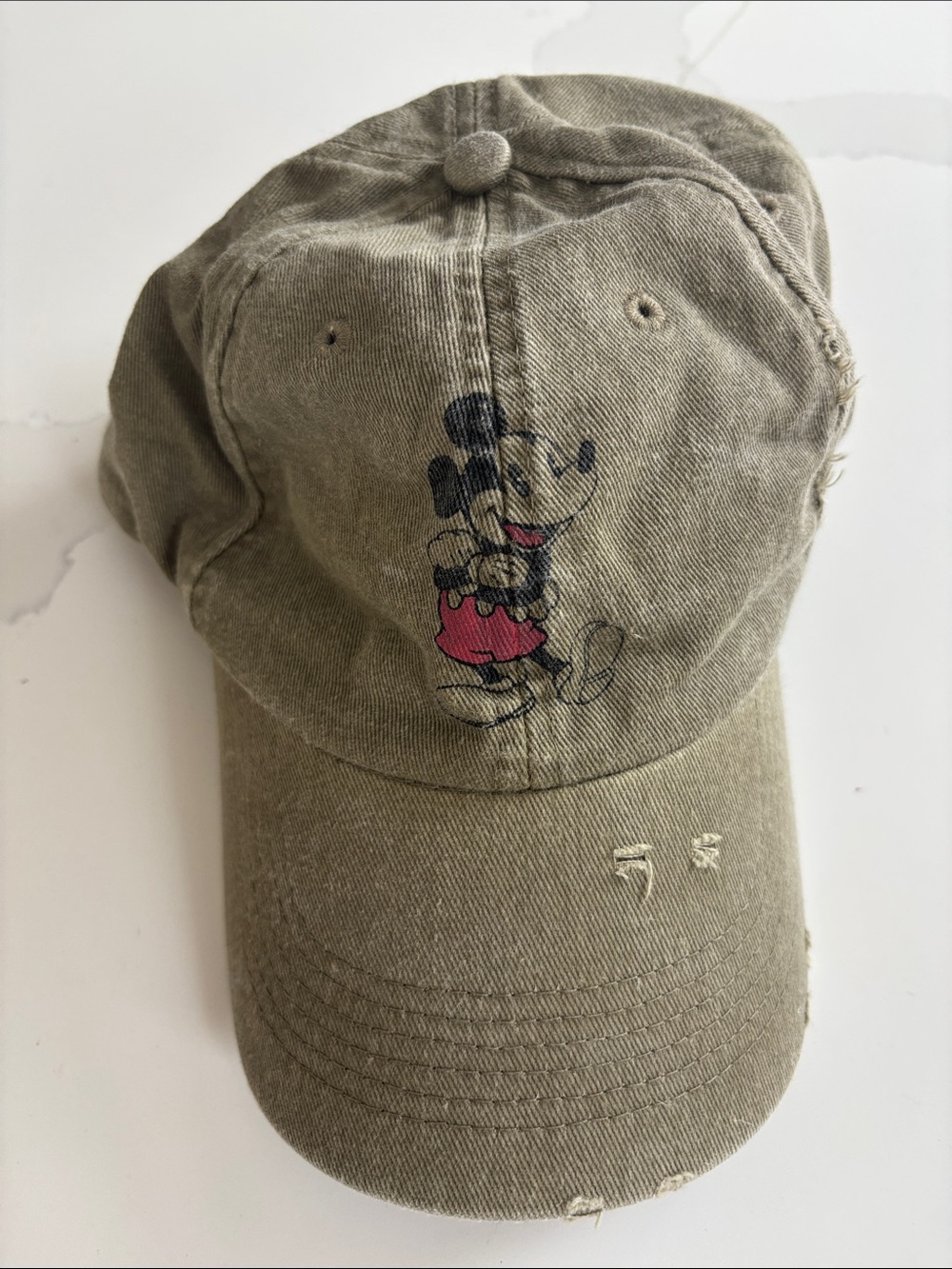 Original Disney Mickey baseball cap. Unisex.